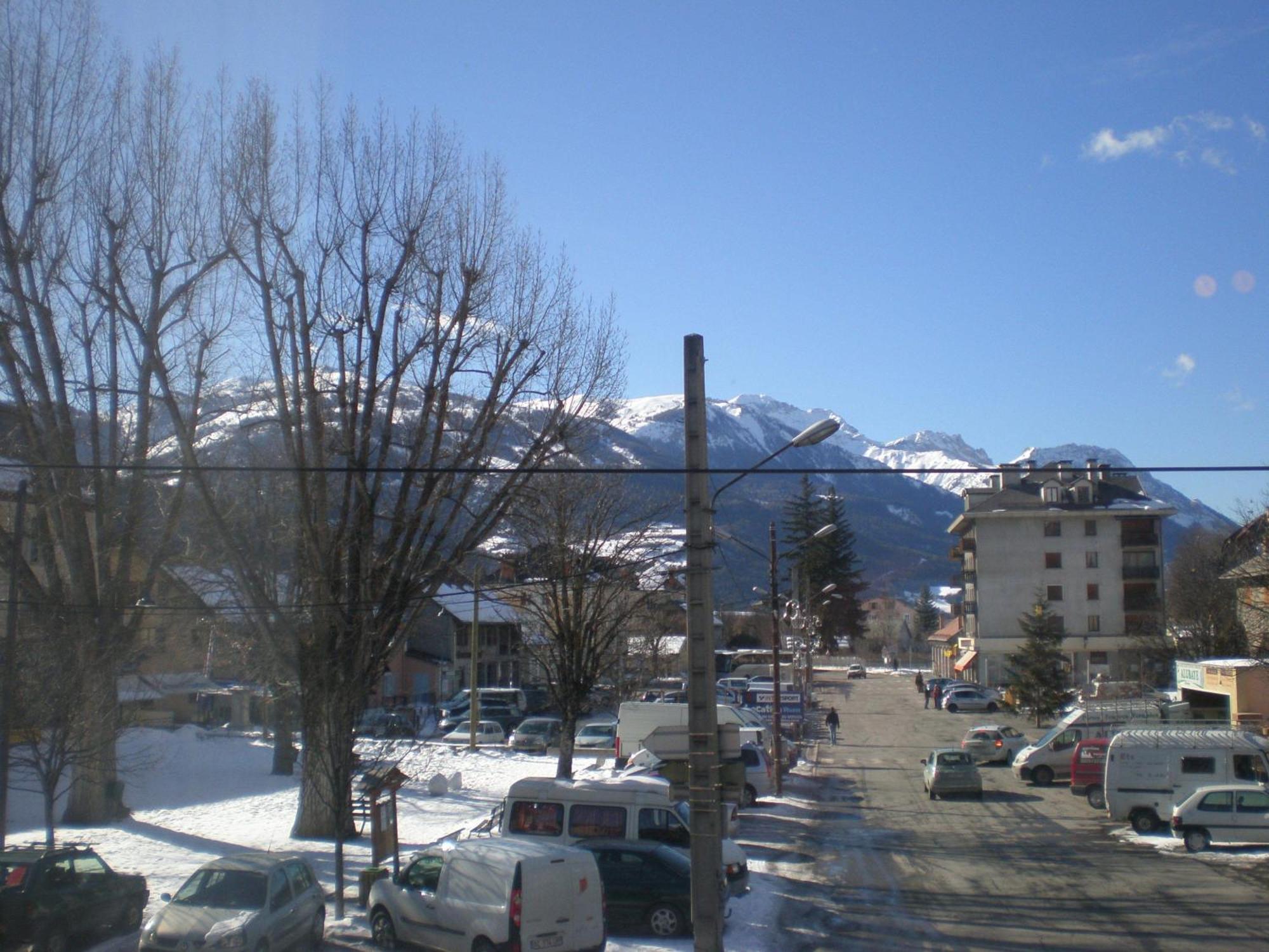 Appart Hotel De La Paix Barcelonnette Eksteriør billede